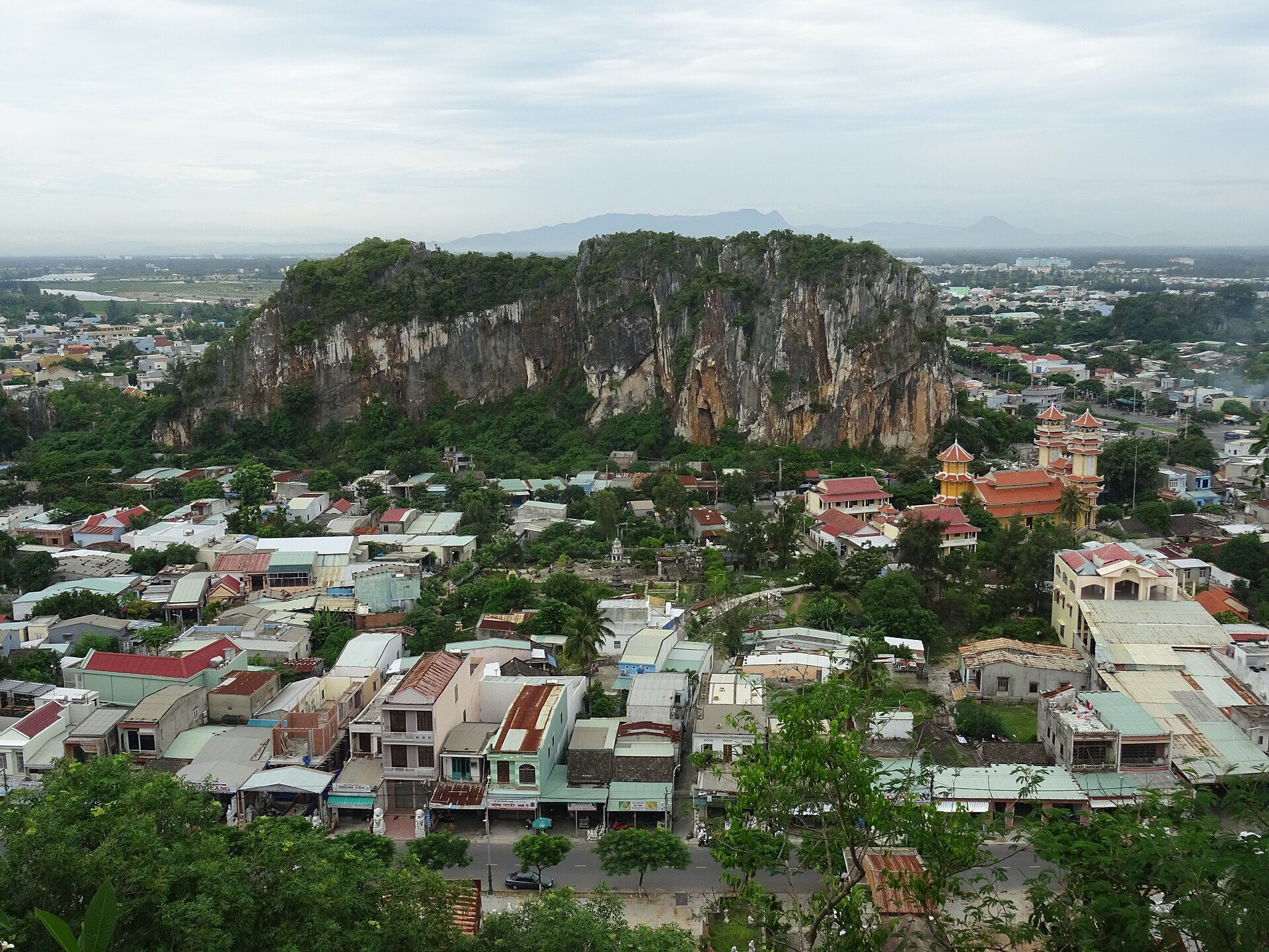 Mộc Sơn в комплексе Ngũ Hành Sơn